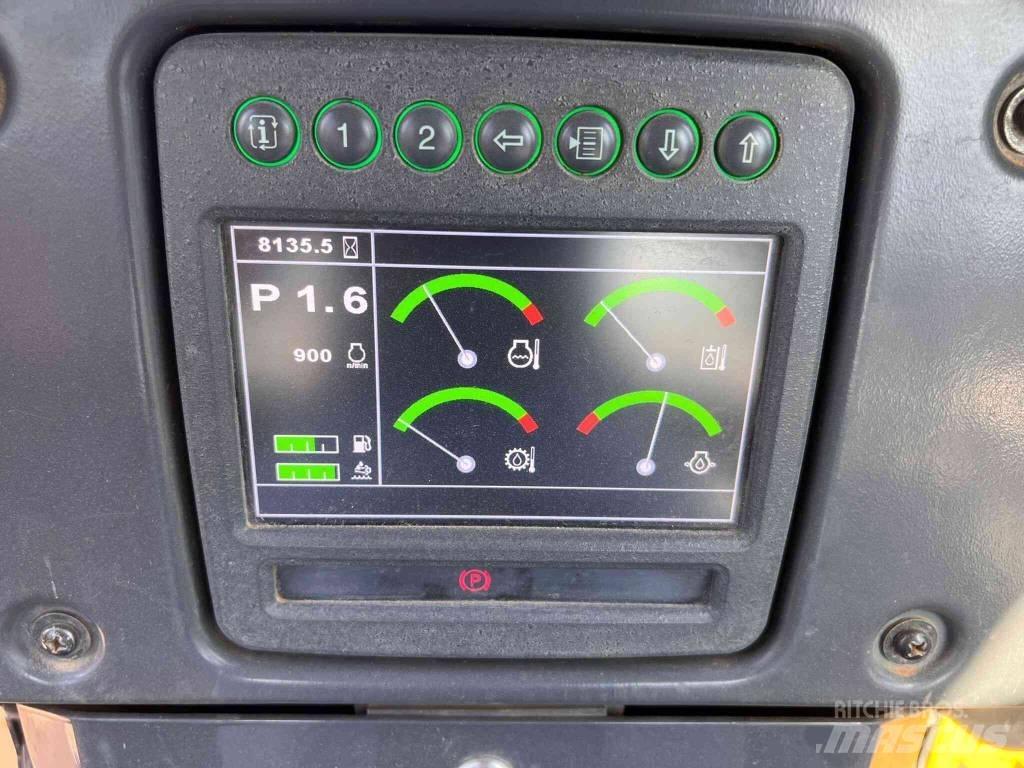 DEERE 750K LGP Верижни булдозери
