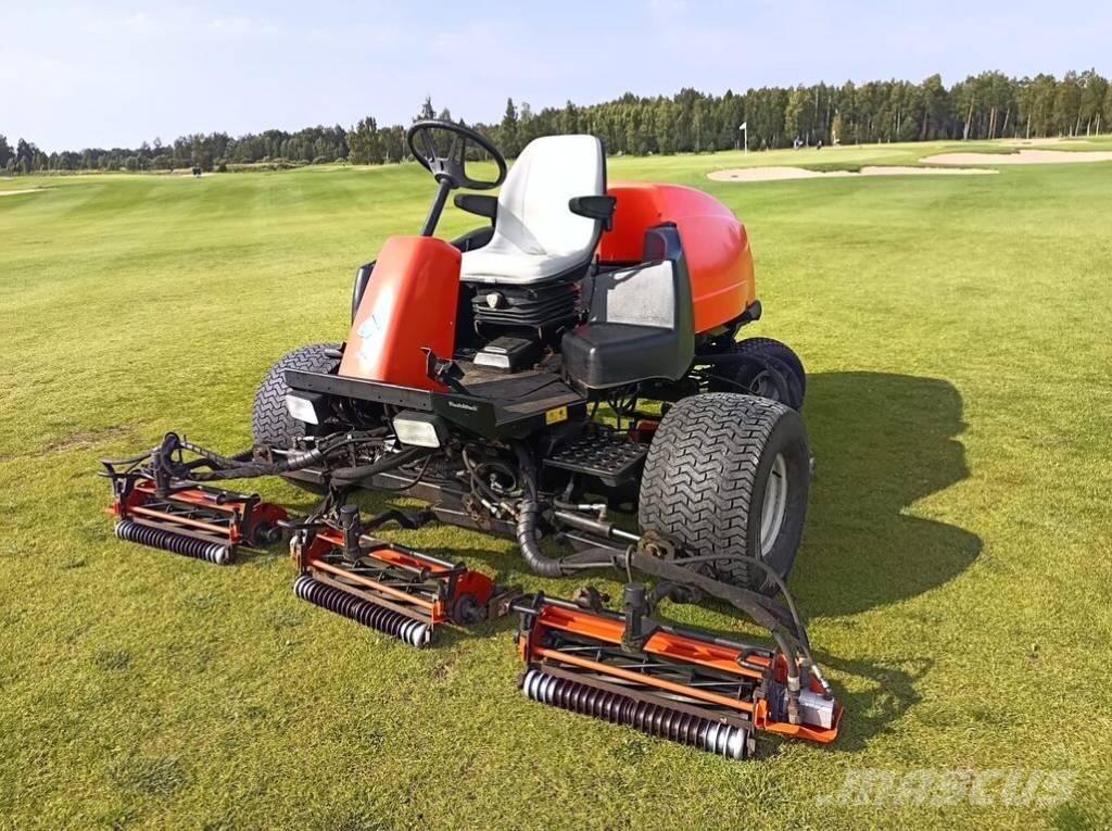 Jacobsen LF3400 Тракторни косачки
