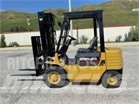 CAT DP25 Вилични кари-повдигачи - други