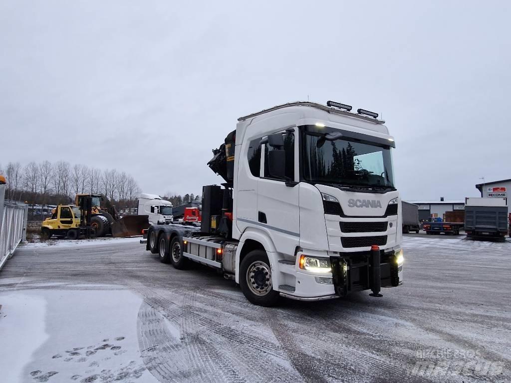 Scania R540 8x2 Камиони с кран с кука