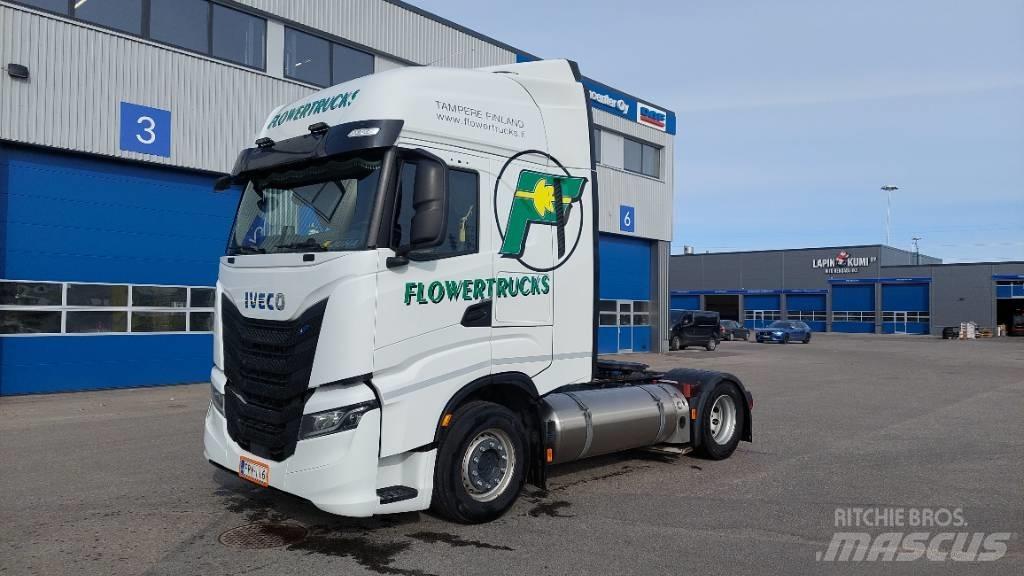 Iveco S-Way 460 LNG Влекачи
