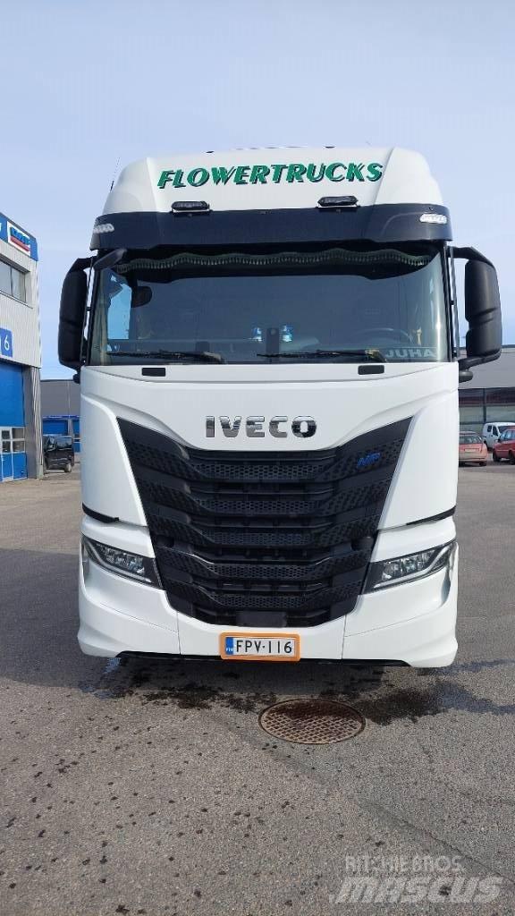 Iveco S-Way 460 LNG Влекачи