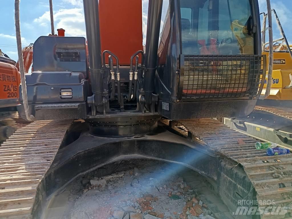 Hitachi ZX 200 Верижен екскаватор