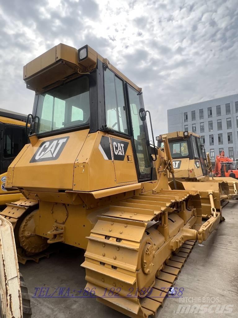 CAT D6G Верижни булдозери
