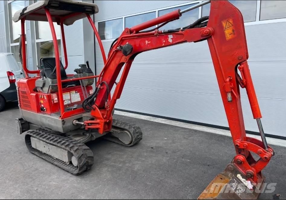 Takeuchi TB 016 Мини екскаватори < 7 т