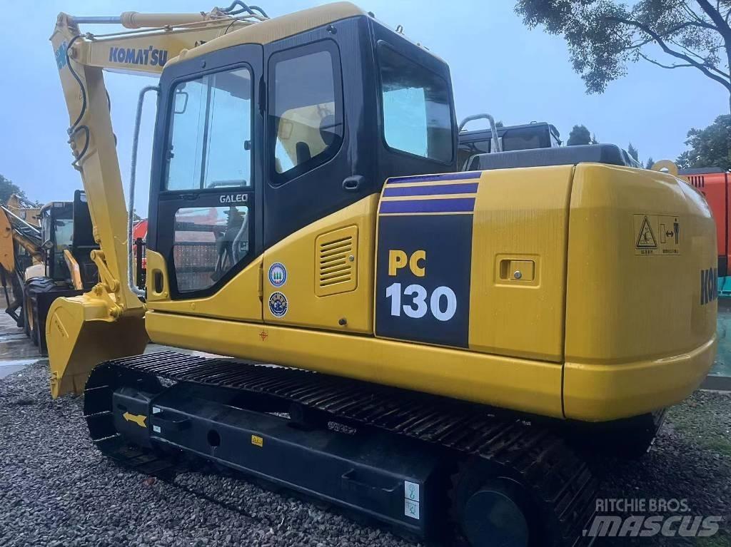 Komatsu PC 130 Средни екскаватори 7т - 12т