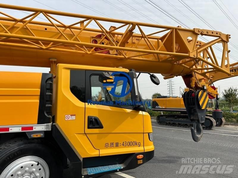 XCMG XCT 50 Всъдеходни кранове