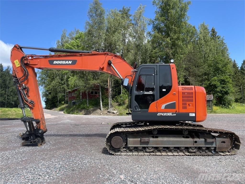 Doosan DX 235 LCR Верижен екскаватор