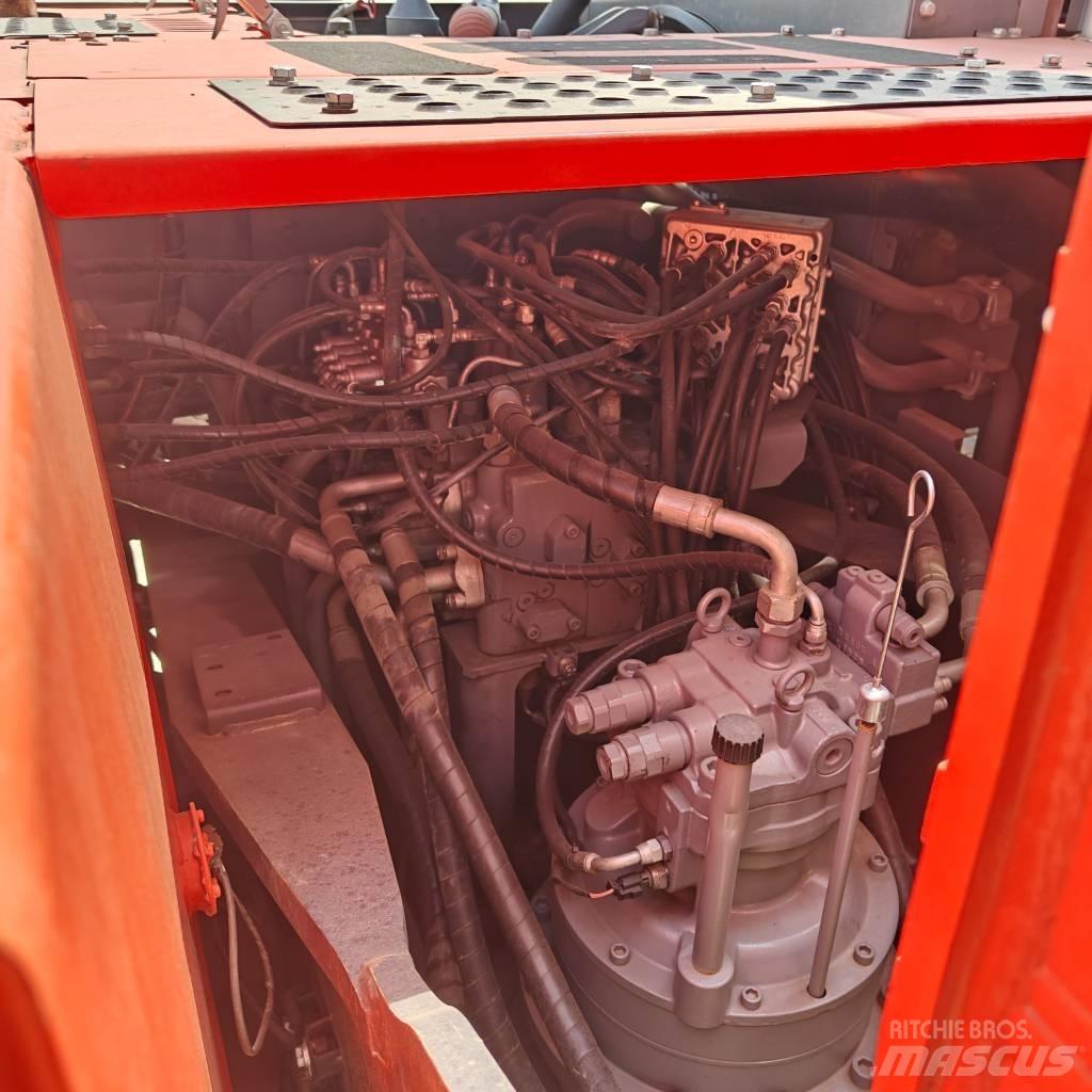 Hitachi 240LC-3 Верижен екскаватор