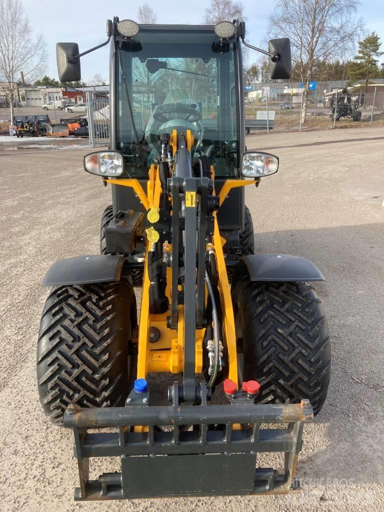 Schäffer 2445s Многофункционални товарачи
