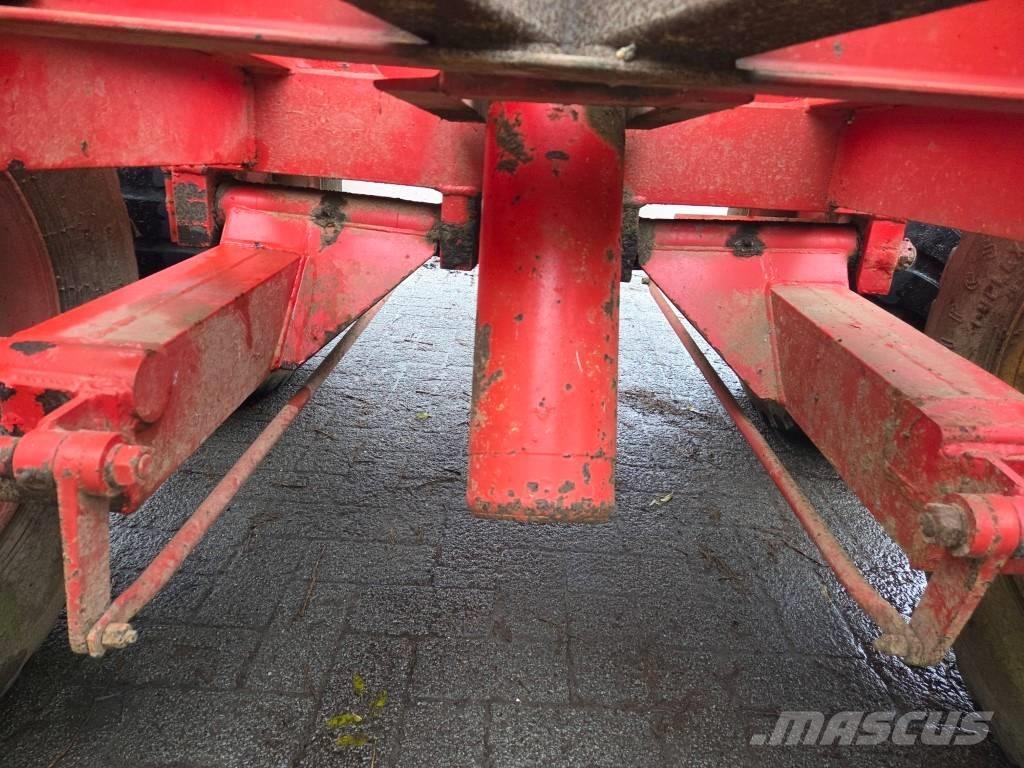  Mullie T8 Ремаркета за бали