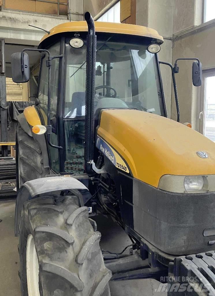 New Holland TD 5040 Трактори