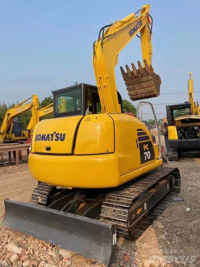 Komatsu PC70-8 Верижен екскаватор