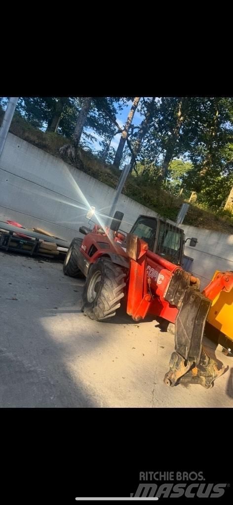 Manitou 1740 Телескопични товарачи