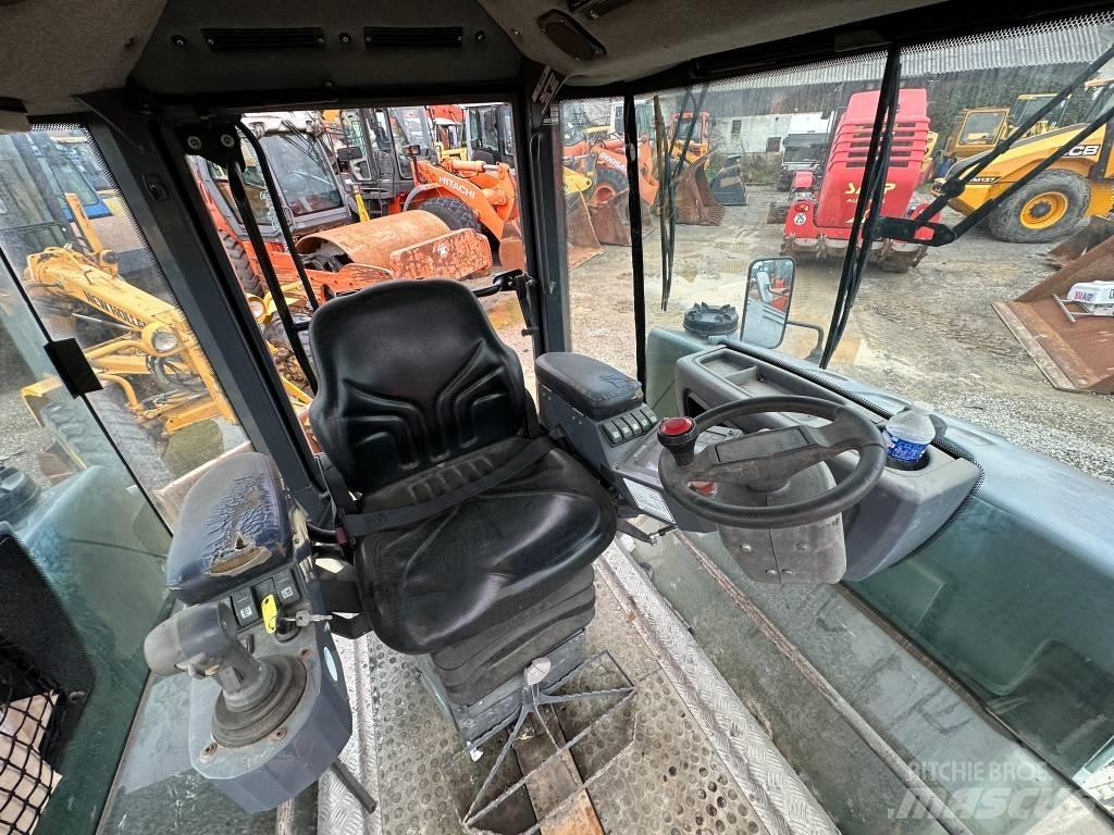 Hamm DV 70 VO Двойни барабанни ролки
