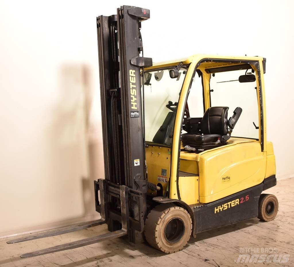 Hyster J2.5XN Електрически вилични кари-повдигачи