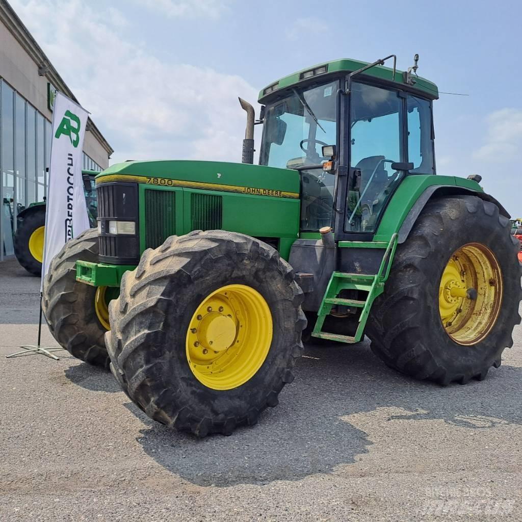 John Deere 7800 Трактори