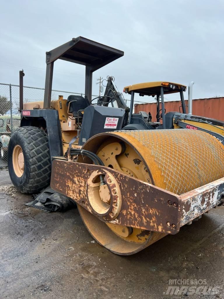 Bomag BW212D-2 Еднобарабанни ролки
