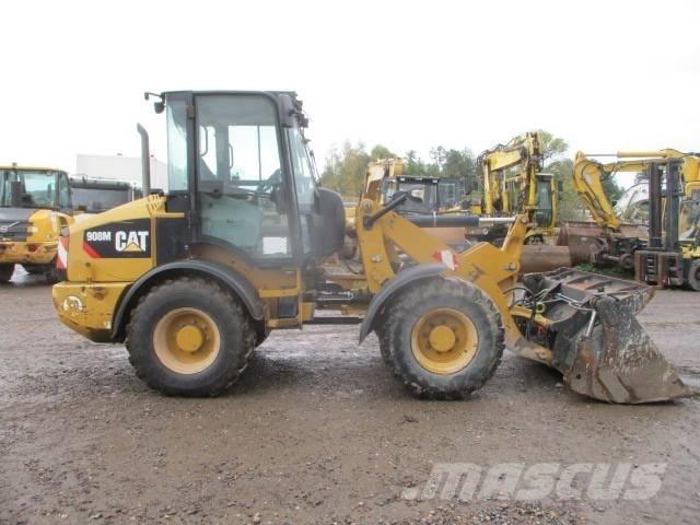 CAT 908 M Колесни товарачи