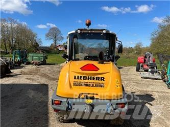 Liebherr L 504 Мини товарачи