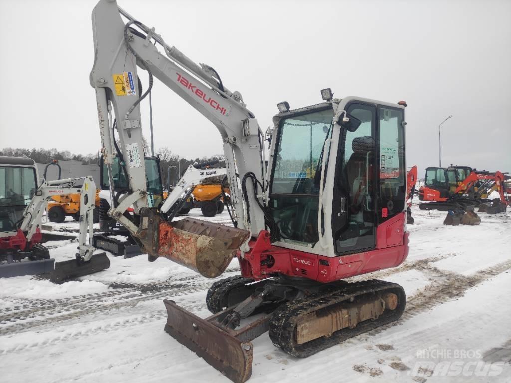 Takeuchi TB 230 Мини екскаватори < 7 т
