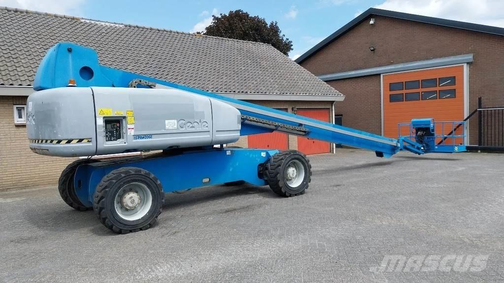 Genie S105 4X4X4 Телескопични повдигачи
