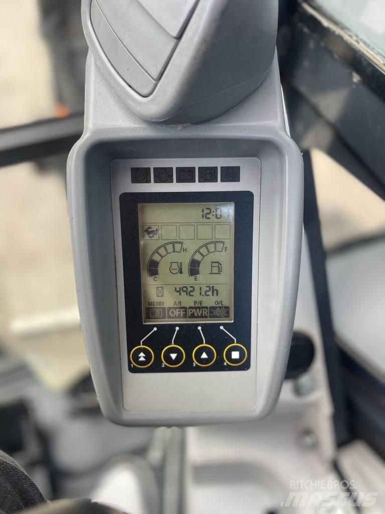 Hitachi ZX65 Мини екскаватори < 7 т