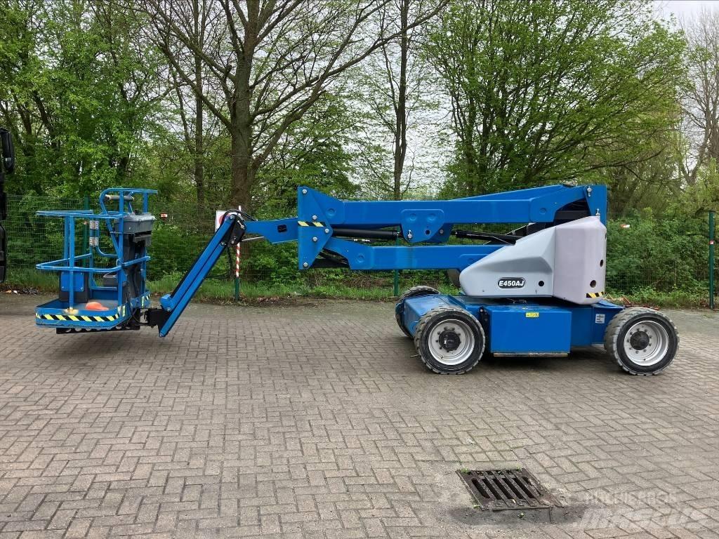JLG E 450 AJ Съчленени стрелови подемници