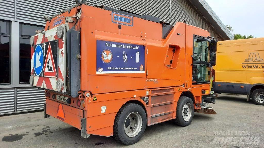 Schmidt Cleango 500 Автоматични метачки с четки