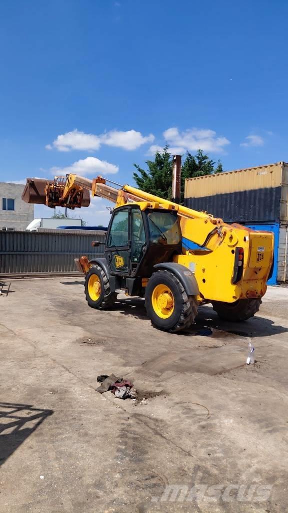 JCB 535-125 Телескопични товарачи