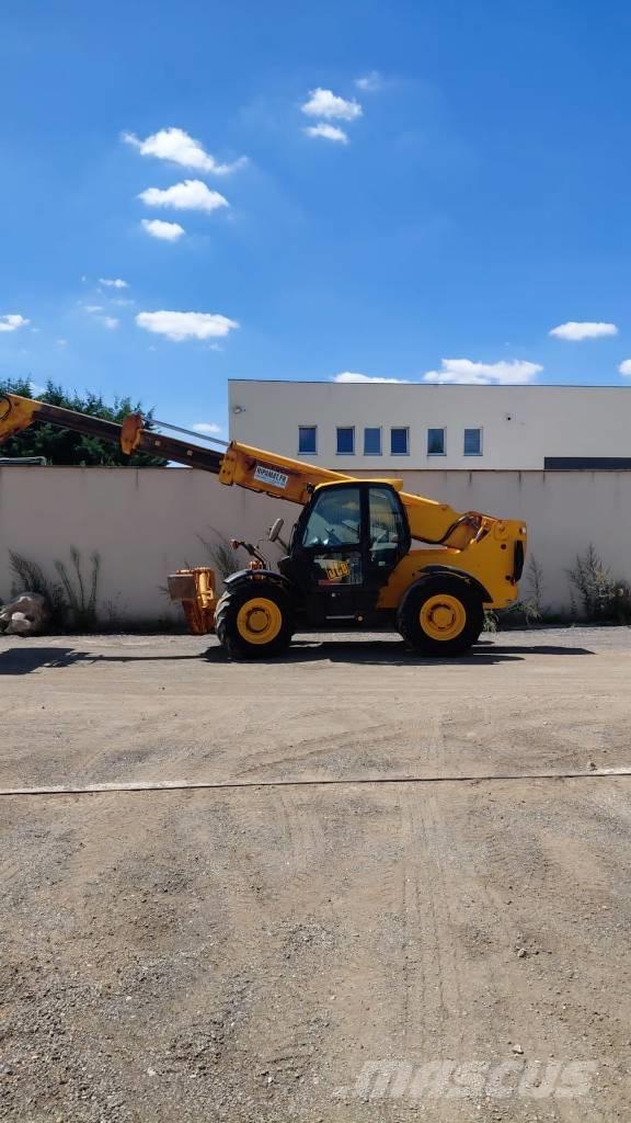 JCB 535-125 Телескопични товарачи
