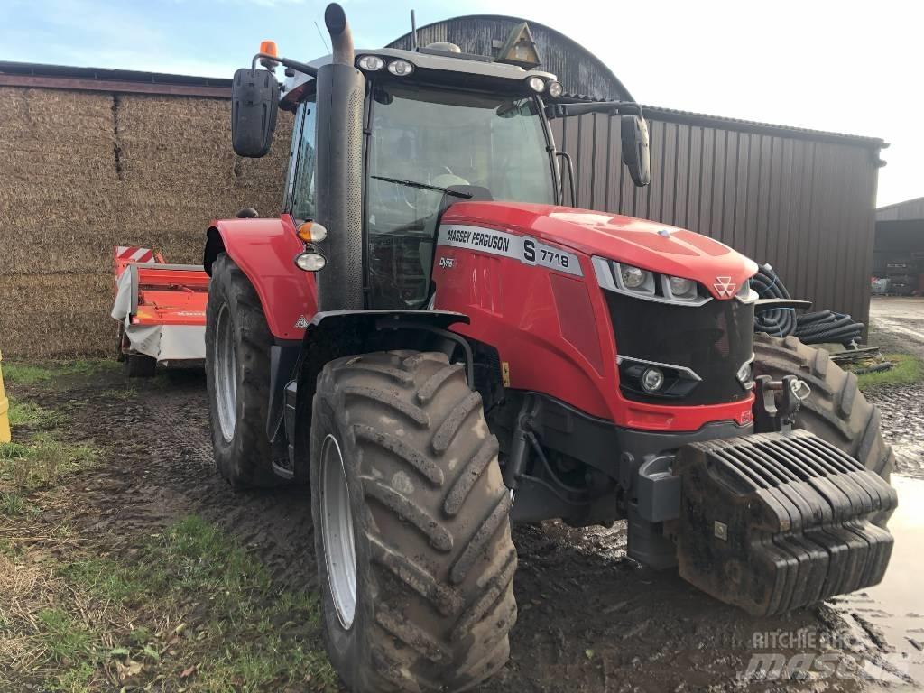 Massey Ferguson 7718 Трактори