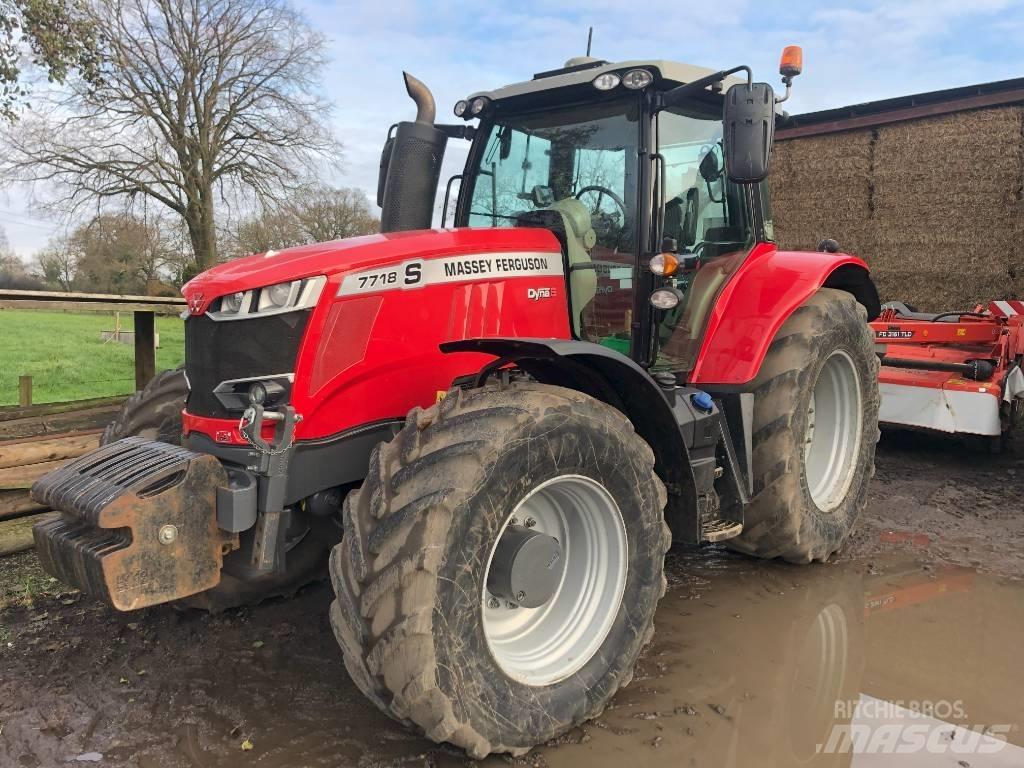 Massey Ferguson 7718 Трактори