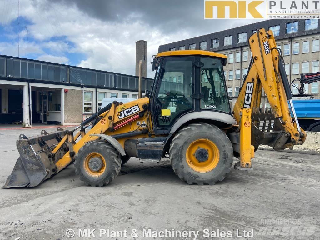 JCB 3 CX Товарач със заден ексватор