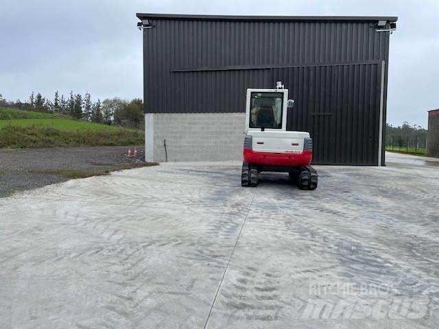 Takeuchi TB 250 Мини екскаватори < 7 т
