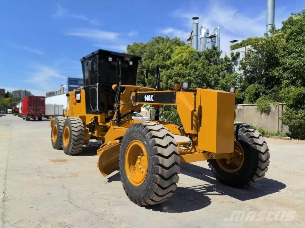 CAT 140K Грейдери