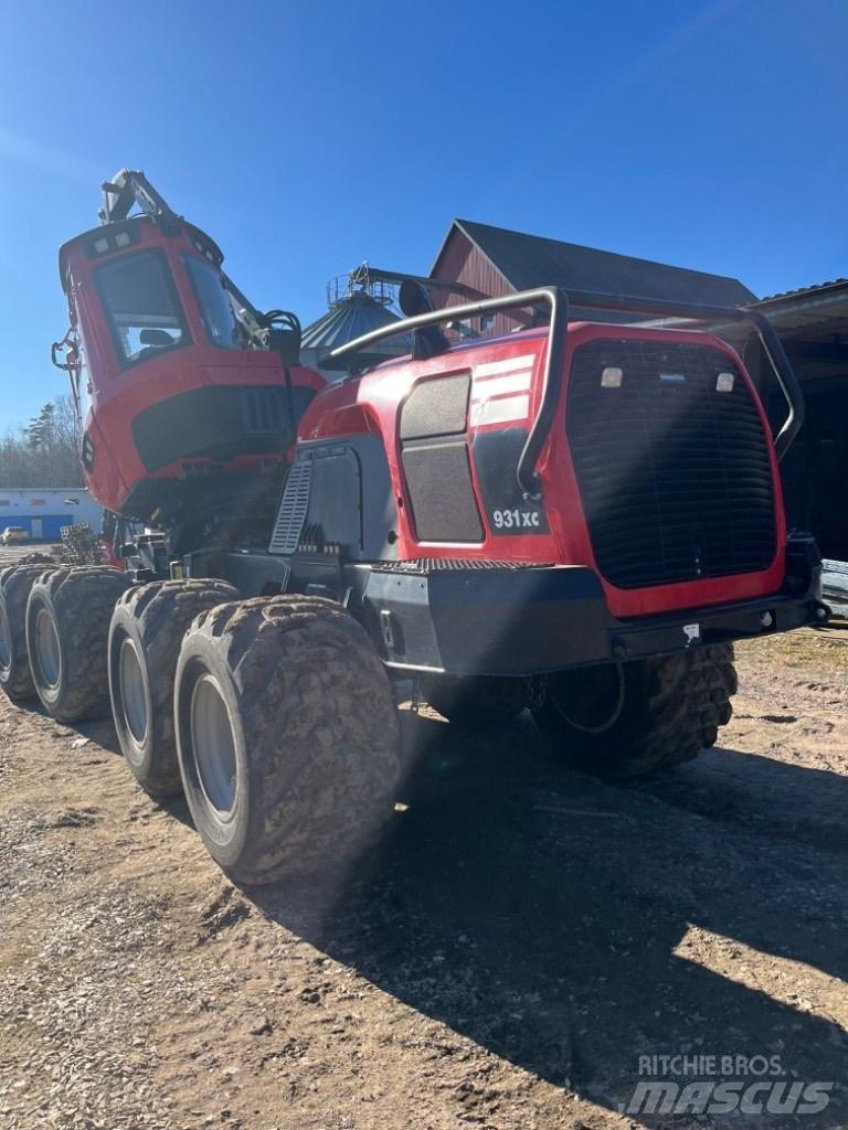 Komatsu 931 XC Харвестери