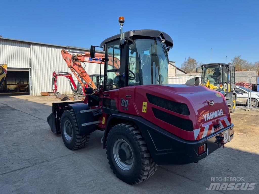Yanmar V80 (02006) Колесни товарачи