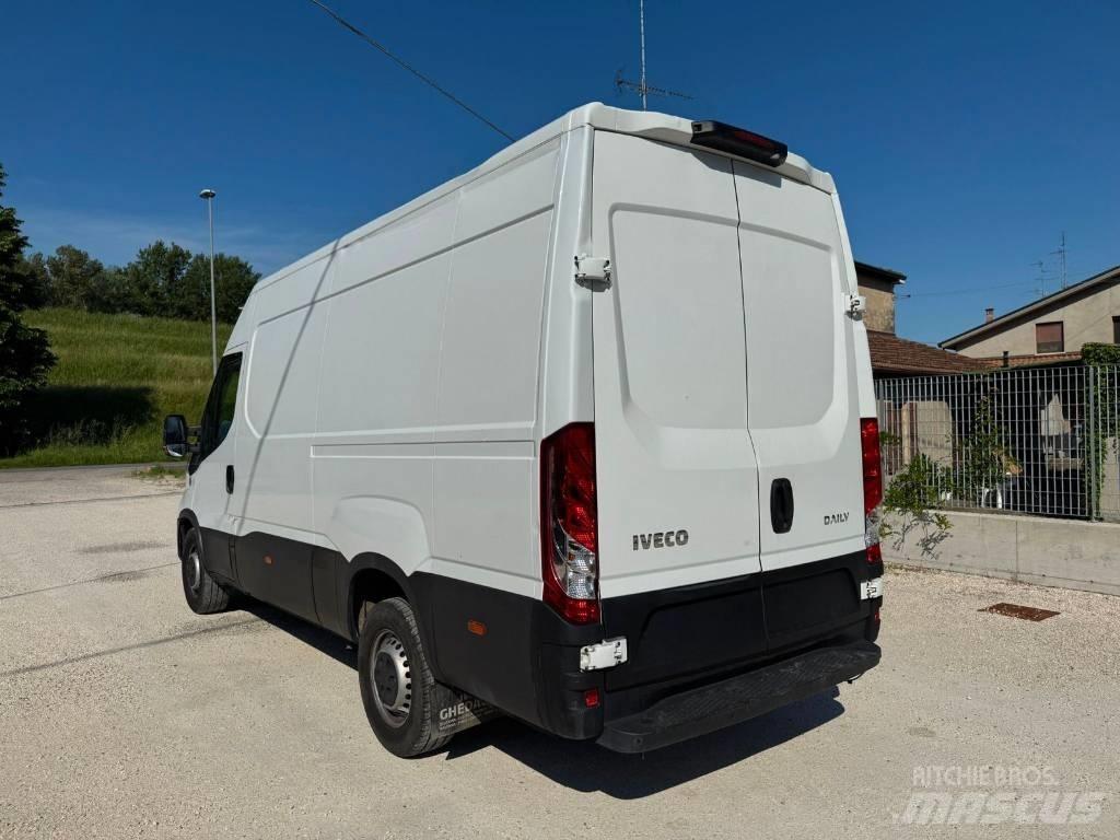 Iveco Daily 35s14 Ванове за доставки