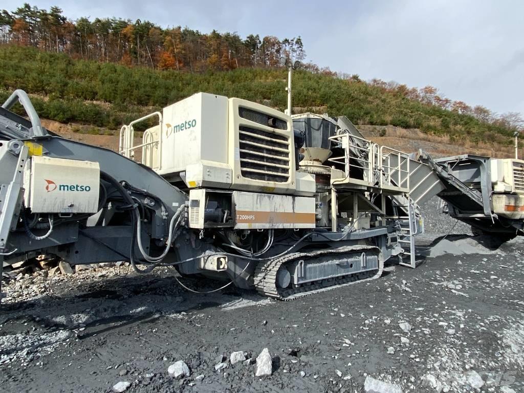 Metso LT 200 HP S Мобилни трошачки
