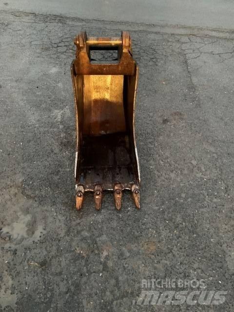 CNH GODET RETRO Друг прикачен инвентар и компоненти