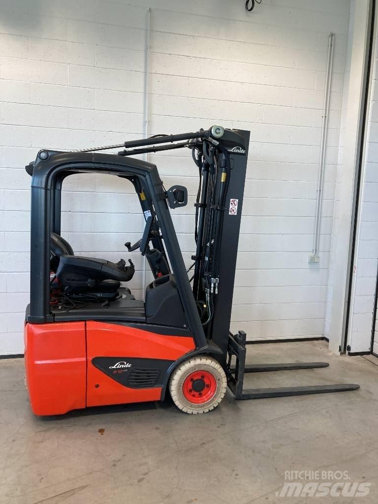 Linde E12/386 Електрически вилични кари-повдигачи