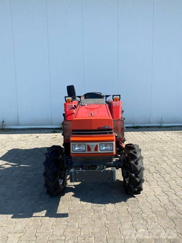Yanmar F235D Компактни трактори