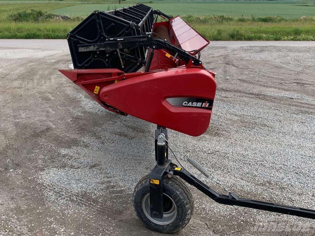 Case IH 3050 Глави за комбайн