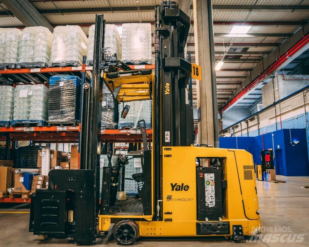 Yale MTC10 Високоповдигачи за работа в тесни коридори