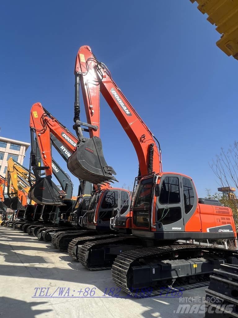 Doosan DX225 Верижен екскаватор