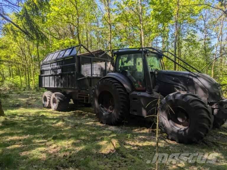 Valtra T 234 Direct Трактори