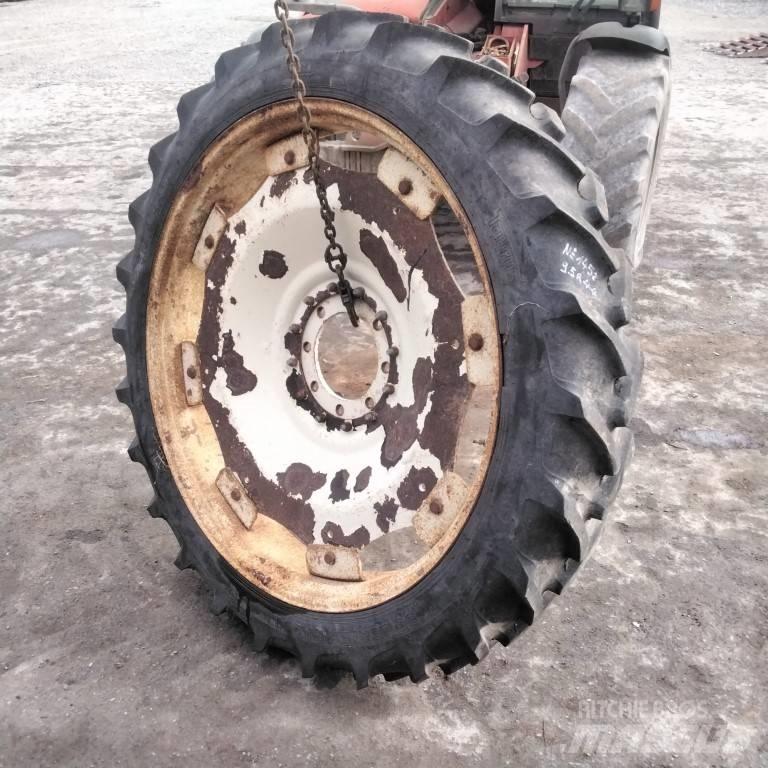 Taurus 9.5R44 Колелета/Гуми