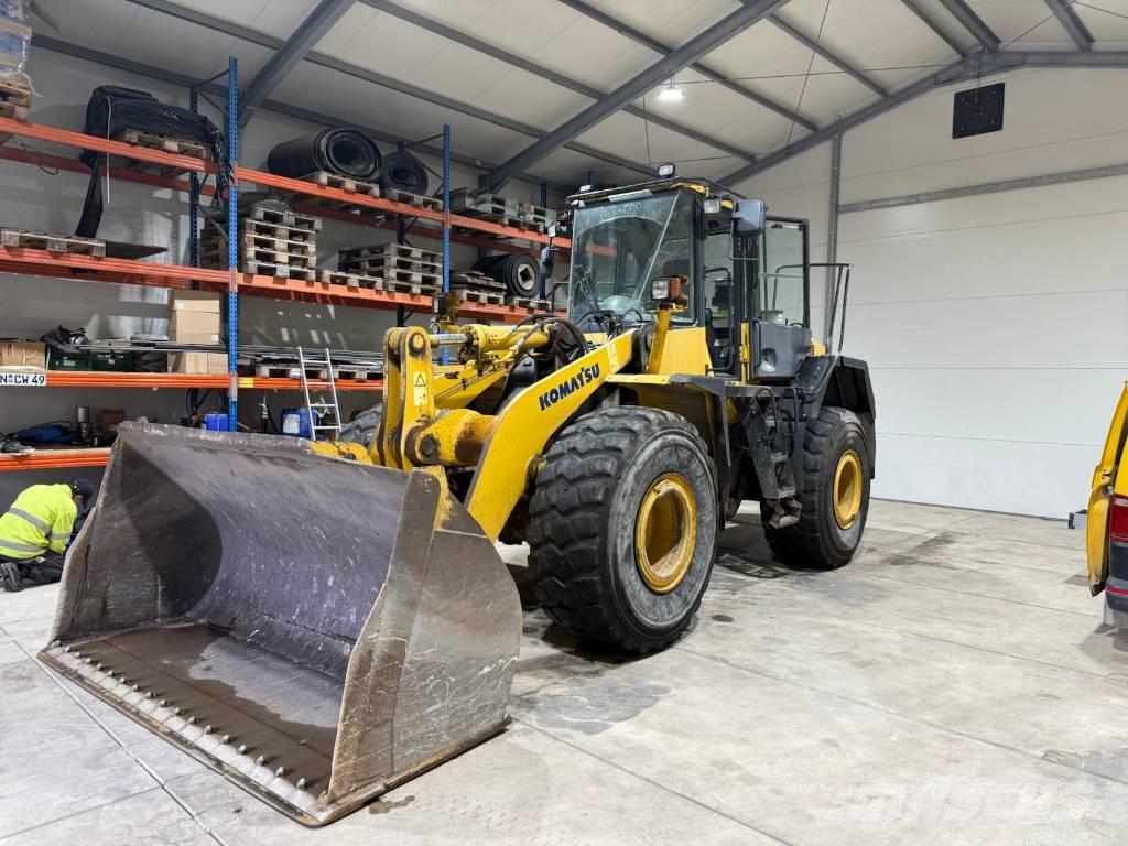 Komatsu WA 380-6 Колесни товарачи
