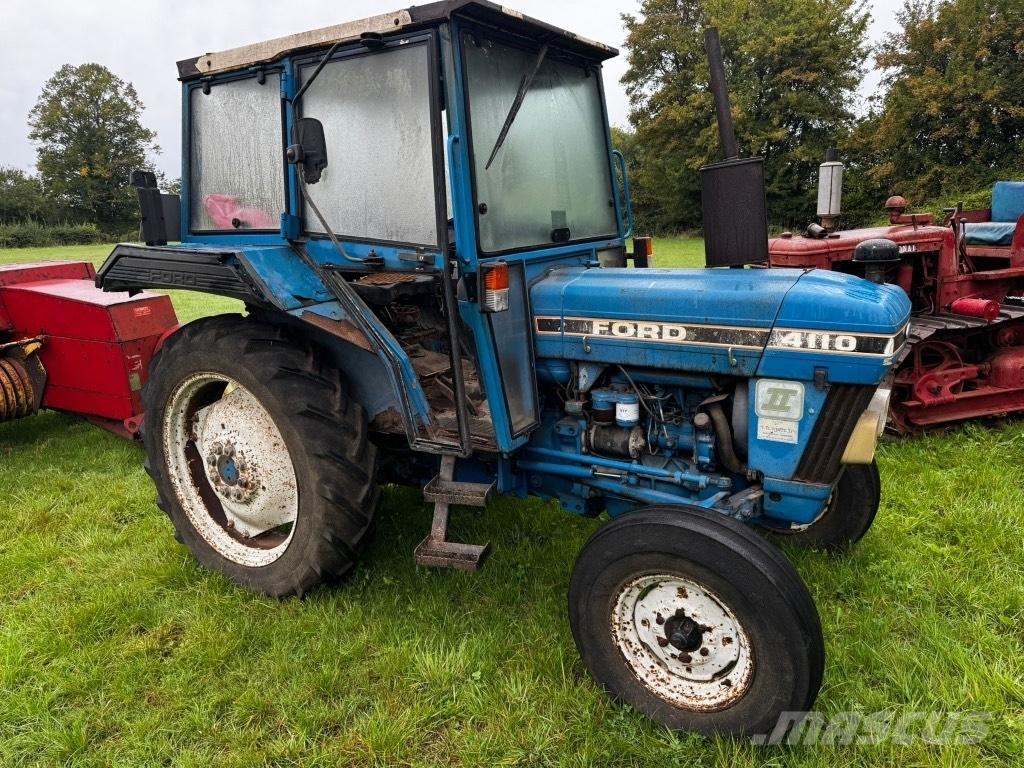 Ford 4110 series 2 Трактори